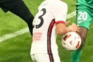 235815