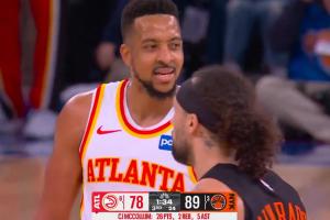 特雷·杨：所以爱会消失对吗？尼克斯主场球迷开始高呼：法克CJ