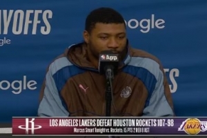 【完整版】斯玛特：詹姆斯总是能在各方面帮助球队 他信任队友