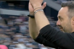 从海鸥教父到对手主帅：布莱顿用视频致敬德泽尔比，温情超越胜负