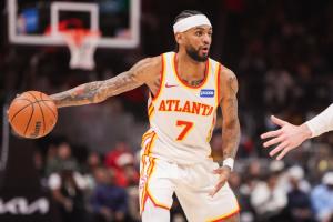 精准一刀！亚历山大-沃克关键切帽布伦森 全场那9分5板6助3帽