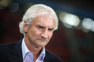 沃勒尔：已经联系过格纳布里，他还年轻，我们2028年还有欧洲杯