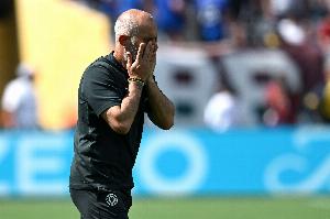 卫报：蓝军高层认识到需要反思决策，马雷斯卡离任让部分球员不满