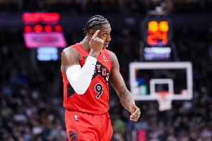 巴特尔：巴雷特从小支持猛龙 他还代表加拿大 这肯定是特别的感受