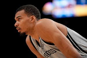 恢复神速啊！文班亚马周六G3状态升级为出战成疑！