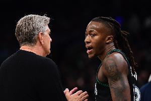 芬奇：这个系列赛期间 我一直在等道苏姆觉醒