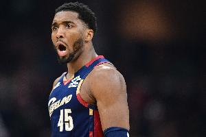 下半场需要做更多！米切尔半场7中3拿到7分4板2助