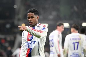 马卡：皇马右边锋位置缺人，他们今夏会召回恩德里克