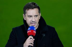 内维尔：看到赖斯含泪说着还没结束，我会觉得他们已经完了