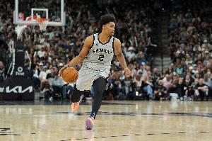 未来之核！！哈珀替补轰生涯纪录27分小鬼当家！正负值+25逆天！