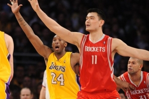 火箭湖人哪边中国球迷多？麦基：差不多吧 一边是姚明一边是科比