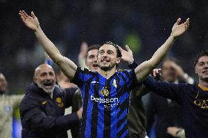 达米安：我们靠责任心在两项赛事中走到最后，现在目标是完美收官