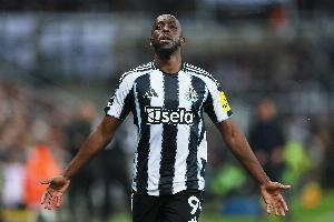 英媒：纽卡可能今夏出售维萨，引援目标关注杰克逊