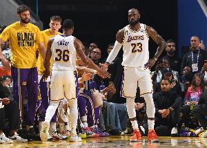 路威：詹姆斯一直非常稳定 问题在于斯玛特和肯纳德神奇不再了