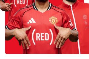 今天球衣不同！本场曼联更换胸前球衣广告，宣传抗击艾滋病基金会