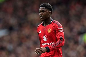 重生！罗马诺：梅努冬窗非常接近离队，阿莫林下课后卡里克支持他