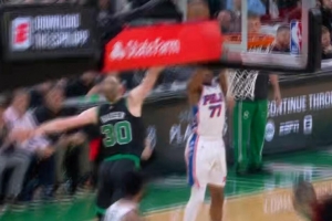 很顽强！埃奇库姆三分穿针 助76人追到1分打停凯尔特人