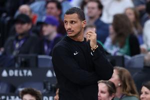 记者：绿军整体容错率降低 防守陷入了不小的困境 主攻手也降级了