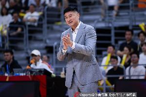 媒体人：这是季后赛 在针对性防守面前 低效的进攻反噬广东自己了