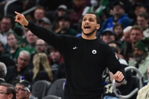 白巧克力：很难说出比马祖拉更好的教练 绿军整体阵容比雷霆强