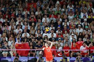 今晚报：李盈莹和王媛媛加入中国女排集训，集训球员达到20人