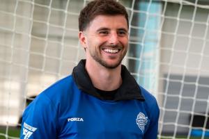 芒特：卡里克是我的偶像，曼联必须进欧冠，个人目标是英超冠军