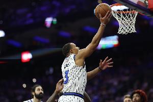 中规中矩！贝恩15中6拿到18分5板1助3断 5次犯规