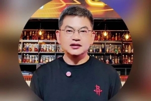 苏群：雷迪克关键时刻用人不当 申京啥时候上艾顿就该啥时候上