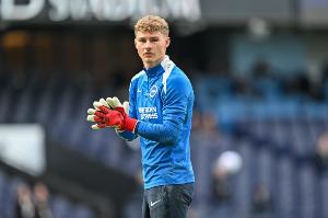 本赛季16场零封助球队升超！标晚：考文垂想买断门将拉什沃斯