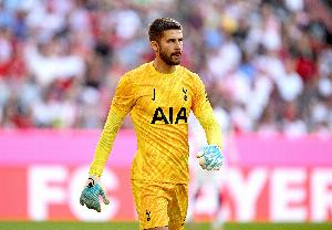 米体：国米非常接近签下维卡里奥，他们还有意留下何塞普