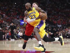 NBC：火箭VS湖人G4最高观看人数达720万 比去年同时段上升126%