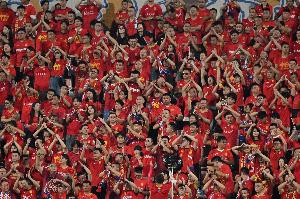 重庆铜梁龙客战大连英博，渝媒：出征大连的重庆球迷多达1385名