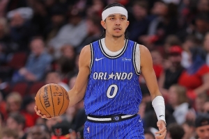 尽力了！布莱克全场12投7中&三分6中4 得到19分5板3助3断