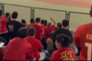 不满球队表现！铁人4连败，远征军赛后齐声高喊“李金羽下课”
