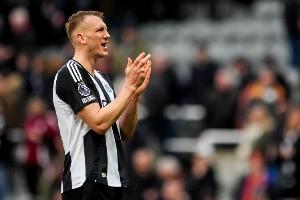 丹·伯恩：这场胜利献给主帅埃迪·豪，他承受了很多批评