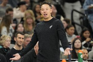 马刺主帅：麦克丹尼尔斯是非常出色的防守球员 森林狼做得很棒