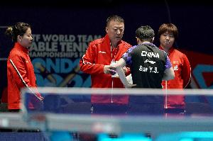 世乒赛女团1/8决赛对阵：19点30分中国vs瑞典，日本v卢森堡