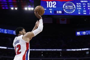 续上首轮火力！托拜亚斯·哈里斯14中6得20分8板1助2断 罚球8中7