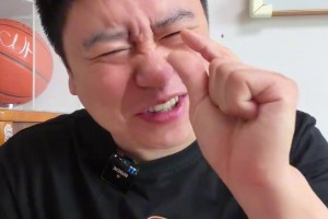 大史：骑士今天就差一点点啊！必须得换首发！缩减轮换啊！